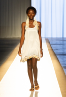Vestido Curto Redor